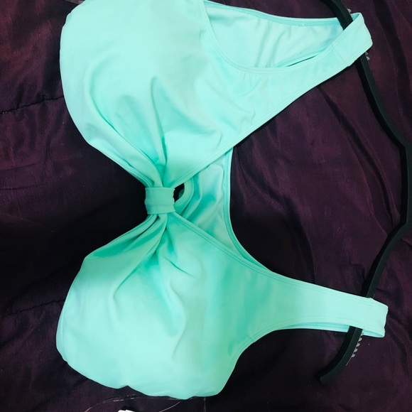 Bikini Top - Picture 2 of 3